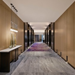 太原皇冠假日酒店——客房电梯厅图片